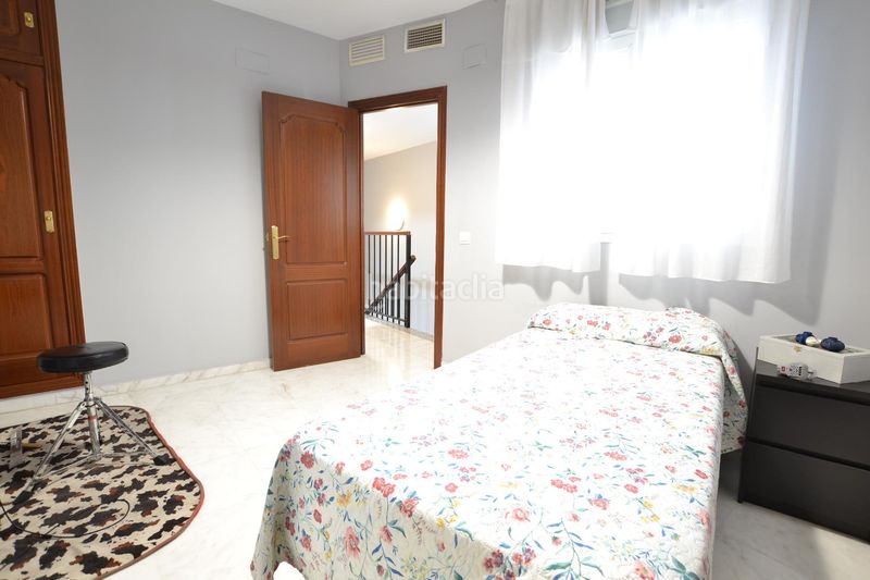 Foto 51ac962d-1419-440e-97c9-0c3ba9245647. Casa adossada amb aparcament a Almodóvar del Río