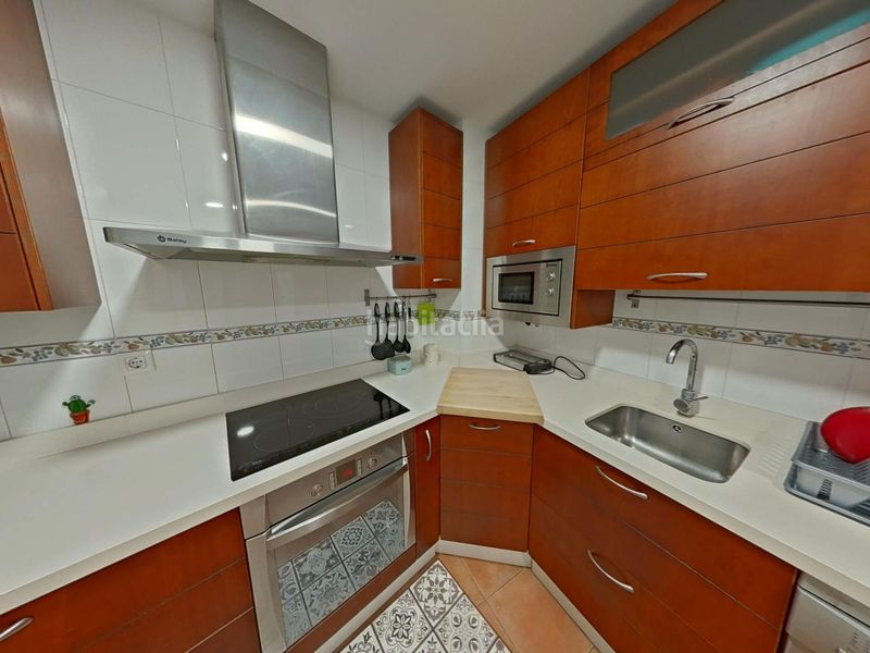 Foto 890bdd90-2dee-4702-a286-2718c9d97787. Casa adossada amb aparcament a Almodóvar del Río
