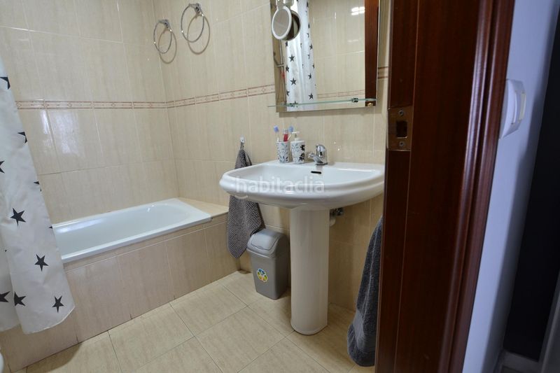 Foto fc716b6f-6d59-4f01-b233-23e488e112a4. Casa adossada amb aparcament a Almodóvar del Río