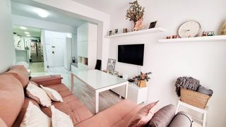 Pis a Viñuela - Rescatado. Vivienda totalmente reformada y amueblada junto a avenida jesús