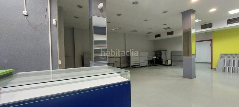 Foto a5adb55b-076d-4f94-8363-feef9ab0b310. Local comercial a Cortes-Huertas Madrid