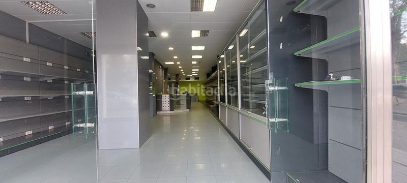 Foto a7ca6a8c-16c2-4c79-9508-f1b437502868. Local comercial a Cortes-Huertas Madrid