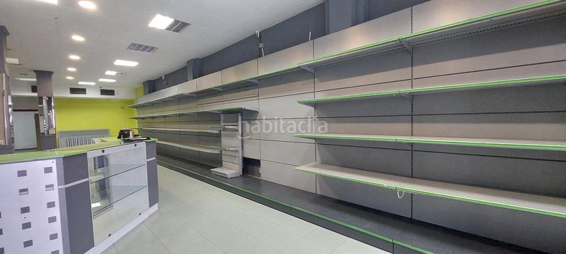 Foto d8e96635-44d4-487e-974d-439533541536. Local comercial a Cortes-Huertas Madrid