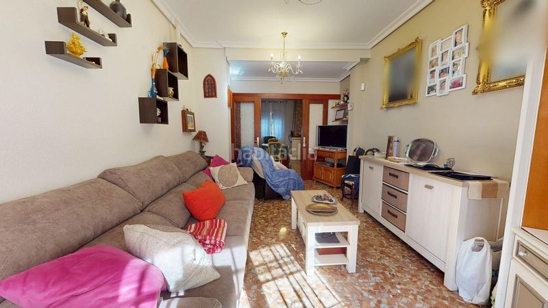 Foto 468a7a0c-5d0c-44fd-8efc-11cdf9792789. Casa adossada amb calefacció aparcament a Poniente-Norte - Miralbaida - Parque Azahara Córdoba