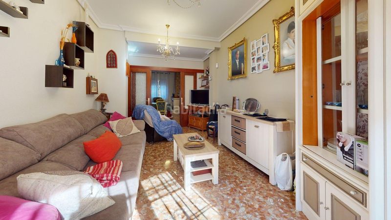 Foto 9d7681be-773a-43c9-9b03-9f03996c1768. Casa adossada amb calefacció aparcament a Poniente-Norte - Miralbaida - Parque Azahara Córdoba