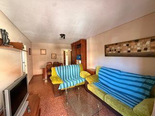 Rent Flat in Fátima - Levante. Piso de alquiler por habitaciones para estudiantes  avenida carl