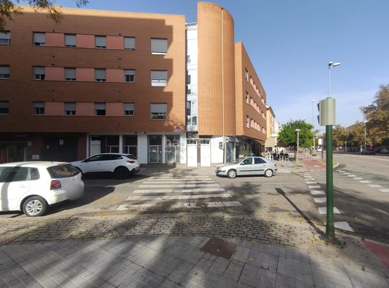 Foto f6e5943e-92ae-46d3-8746-af0e8c69248f. Posto auto in Huerta de la Reina - Trassierra Córdoba