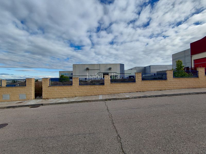 Foto 36fde52f-a312-4668-9282-4a6ec4a299b6. Affitto area edificabile industriale in calle de los muchos 18 in Chiloeches