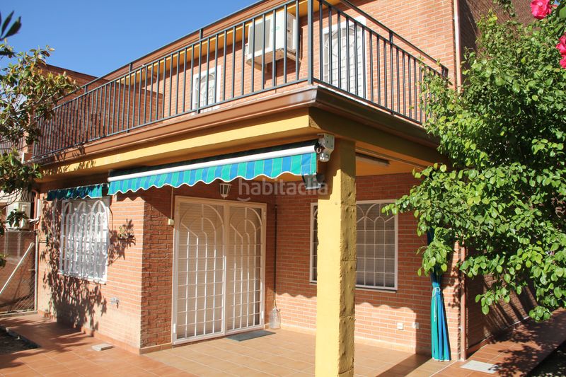 Foto befe449a-6664-4505-8dca-958358869b9a. Xalet amb calefacció aparcament a Villalbilla pueblo Villalbilla