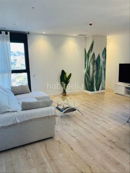 Foto 3a57e46a-cca5-49ac-b608-700d4012e4a4. Appartement dans paseo martiricos 30 dans Martiricos - La Roca - La Rosaleda Málaga