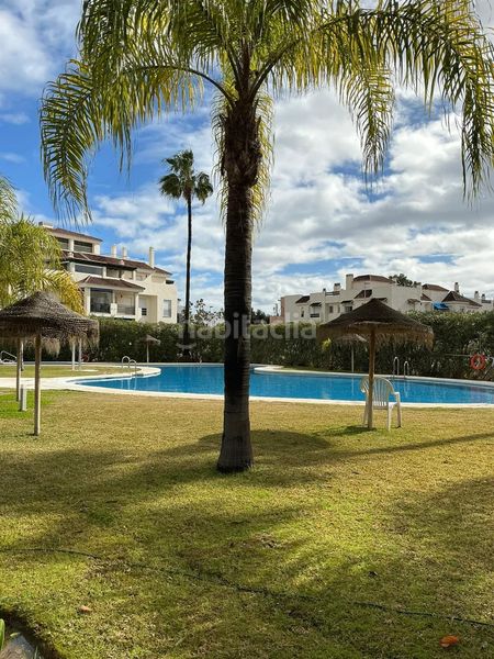 Foto eeaf3391-adae-47b3-bfa0-3c911a22b347. Pis amb aparcament a Nueva Andalucía centro Marbella