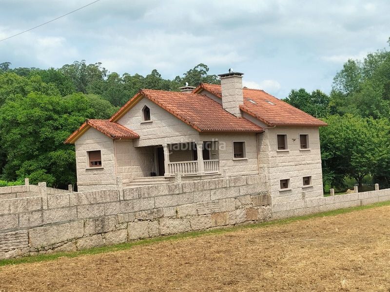 Foto 58e0b86a-9733-4be4-ab62-a5814066f28d. Casa amb aparcament a Ponteareas