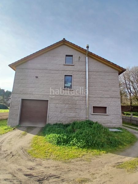 Foto 61e9bfe7-247b-457f-90a2-af7ed5b3caa3. Casa amb aparcament a Ponteareas
