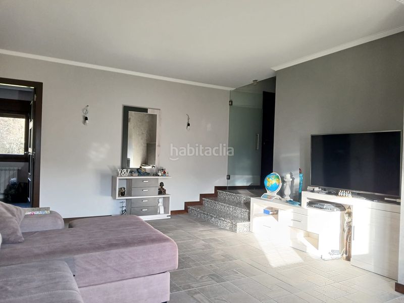 Foto c29ea9ca-3fad-4d4a-861c-eb788adee9ae. Casa amb aparcament a Ponteareas
