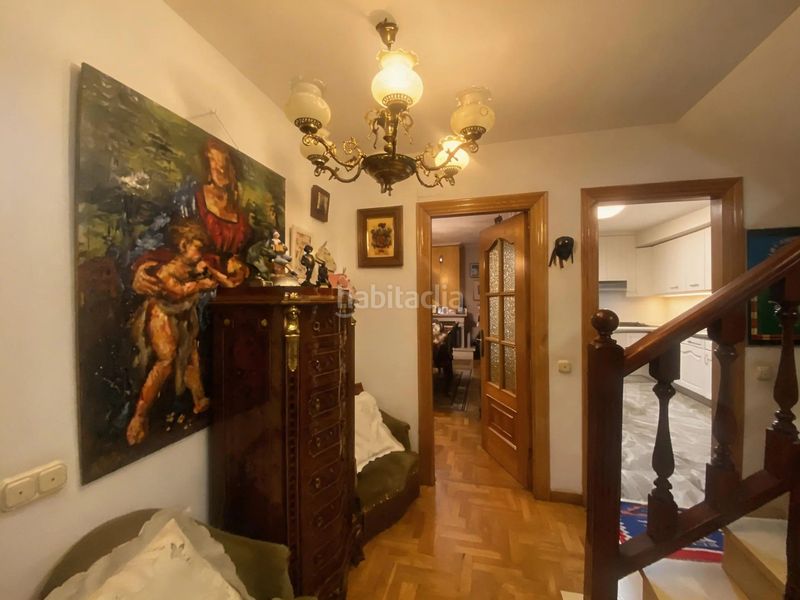 Foto 2e0d4d1d-6927-434a-95c5-3e1daee0500a. Casa amb aparcament a Somió Gijón