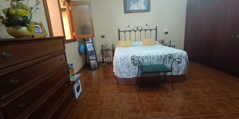 Foto ca681696-fd40-430f-b646-16c66f6d1e7a. Casa amb aparcament a Los Portales - Visvique Arucas