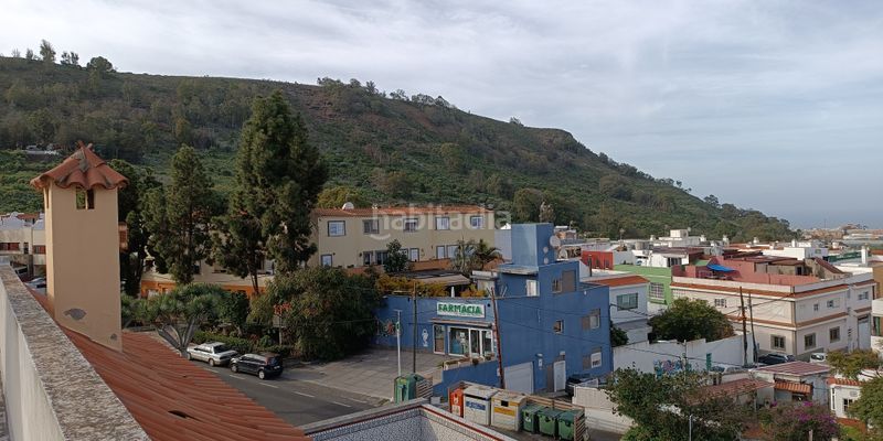 Foto d52e3b76-45e8-479b-8144-3098e4e4a9f6. Casa amb aparcament a Los Portales - Visvique Arucas