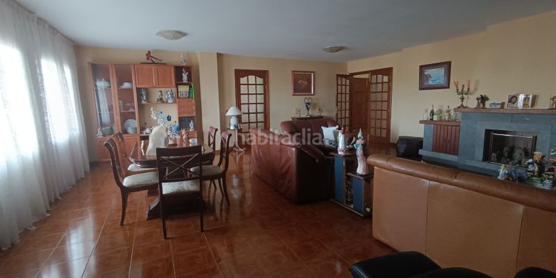 Foto d6fa6dfb-5965-412d-ade2-528d8cdf0b5f. Casa amb aparcament a Los Portales - Visvique Arucas