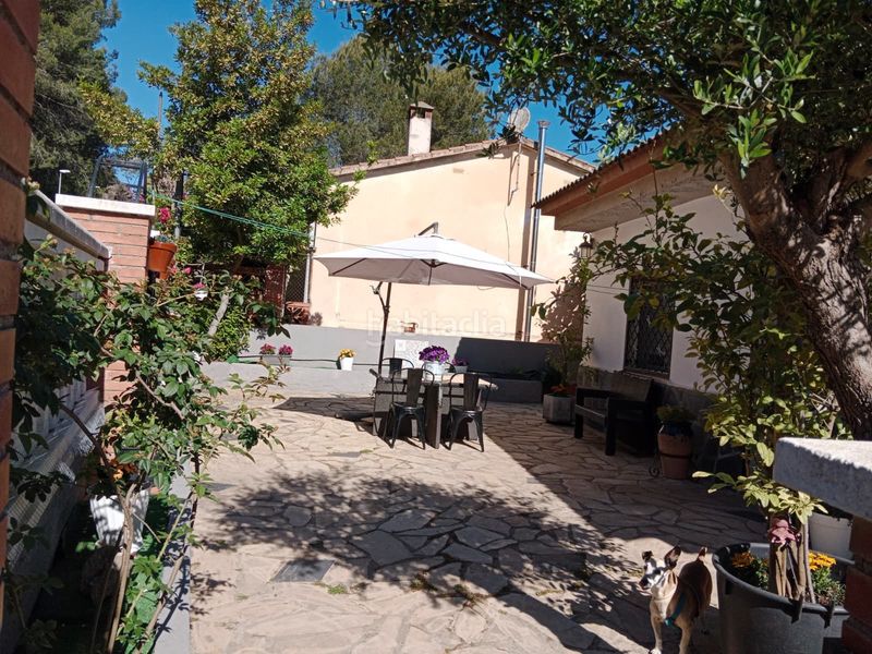 Foto 1712ba88-587d-465d-930c-6bb7b268f7ba. Casa amb aparcament a Sant Muç Rubí