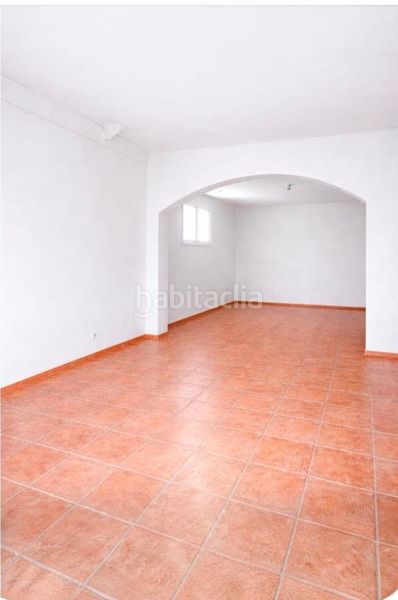 Foto a890f6a9-9d31-4938-8ea0-4f057dc73c42. Casa amb aparcament a Sant Muç Rubí