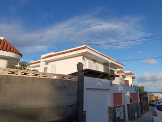 Casa adossada  Calle torriani