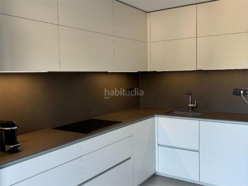 Foto df90a836-018f-4fdf-a599-d049adc09b38. Casa amb aparcament a Calella