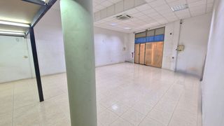 Local Comercial  Avenida v centenario