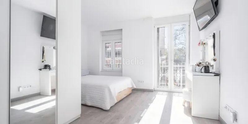 Foto 0e8ef0b3-4dd4-4e22-a364-4992ce5bd962. Casa amb aparcament a Natzaret Valencia
