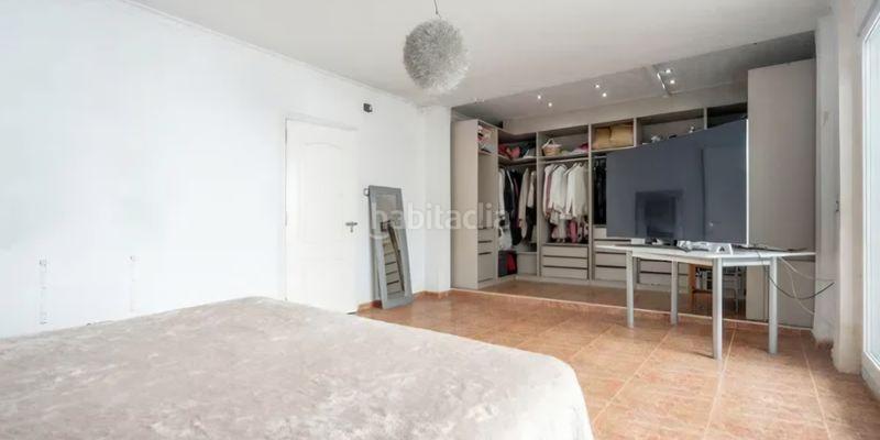 Foto e34daf01-97ce-445f-a82a-2427c7ec11a1. House with parking in Natzaret Valencia