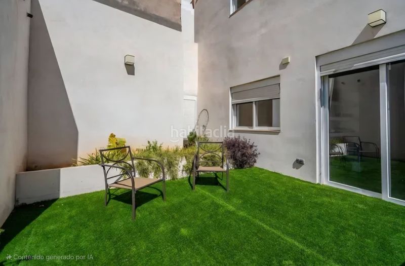 Foto 141279c7-1804-4548-8a56-0081a7f81937. Maison avec parking dans Natzaret Valencia
