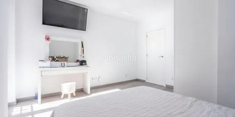 Foto 549367ba-ca92-40da-ae40-d8b73efc91c8. Maison avec parking dans Natzaret Valencia