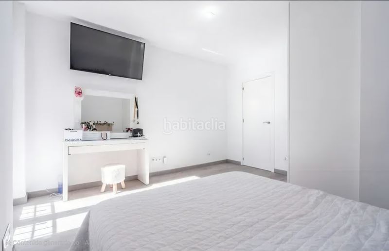 Foto 8570f9df-dd48-4b98-aac5-1bf120dd3c76. Maison avec parking dans Natzaret Valencia