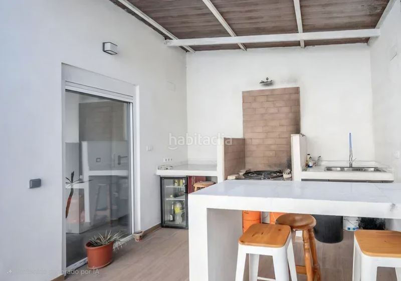 Foto db4dd18e-2df3-4d9f-aa93-c149ed6806cc. Maison avec parking dans Natzaret Valencia