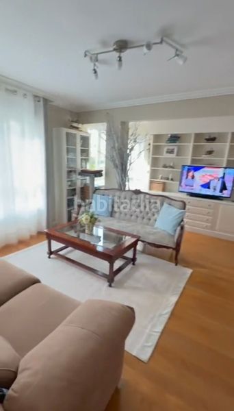 Foto e011150b-e4d9-4a35-8c1d-90d6c4a4d95e. Pis a Gorliz