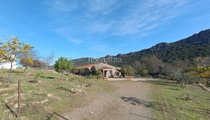 Foto 60ebef5d-cf00-401c-bb1d-ad71f8bb849c. Finca rústica a Cabañas del Castillo