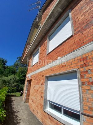 Foto 42f88f9c-09e9-4c7f-af88-d048cf439153. Casa amb aparcament a Tui