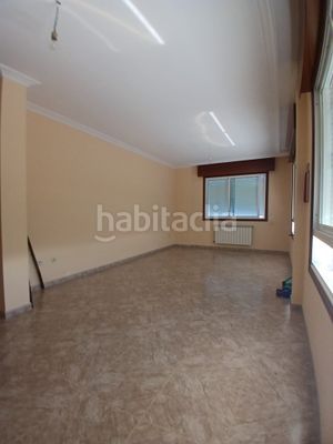 Foto 9078cb18-5d65-48ed-be4c-70ef14f16030. Casa amb aparcament a Tui