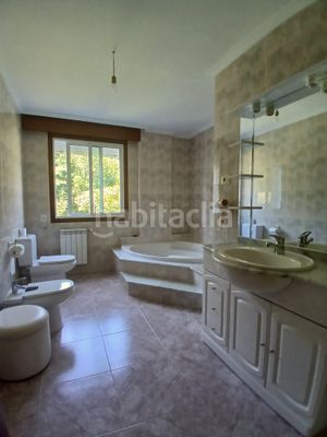 Foto bce9dea2-3405-489e-965e-4f892d8acdfb. Casa amb aparcament a Tui