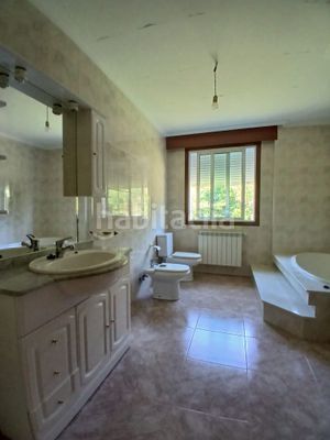Foto d11d0cfc-25b1-4214-a39a-62c784365294. Casa amb aparcament a Tui