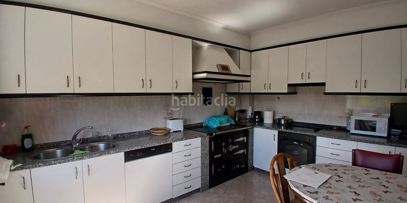 Foto d5720126-4710-4a57-969a-091229cde787. Casa amb aparcament a Tui