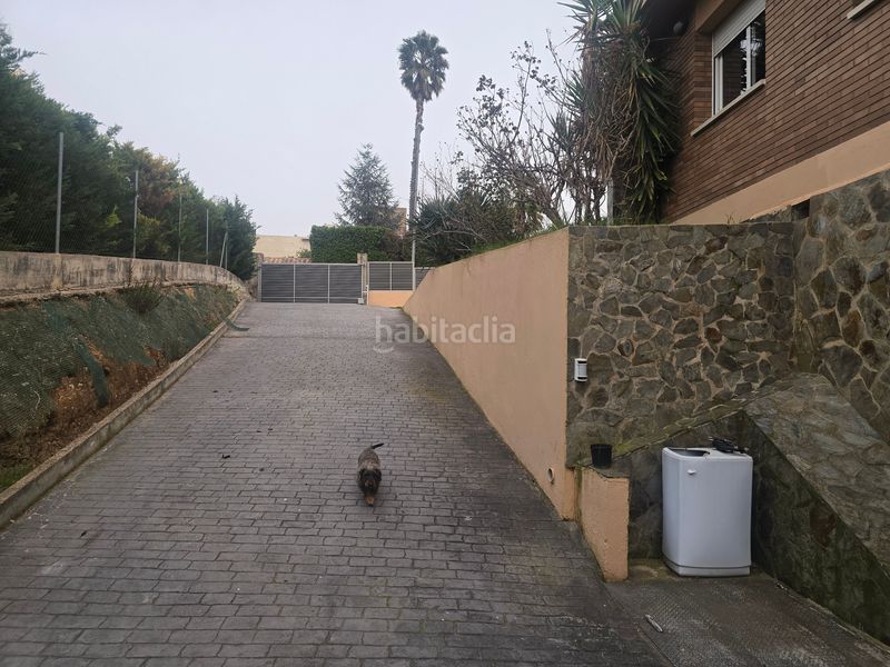 Foto 6fcb707b-037a-419a-8dfb-12256e1ea00b. Casa amb aparcament a Castellarnau Sabadell
