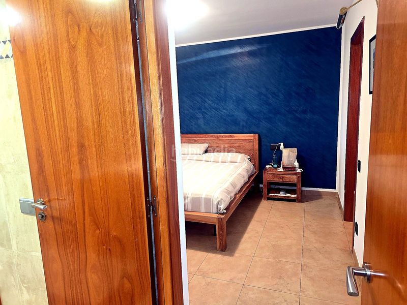 Foto c0e1585b-787e-4175-bf25-15e6e844358c. Casa amb aparcament a Castellarnau Sabadell