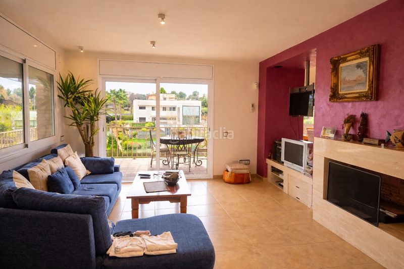 Foto d9a7a1b7-9634-4223-910e-5d5f463ae2d2. Casa amb aparcament a Castellarnau Sabadell