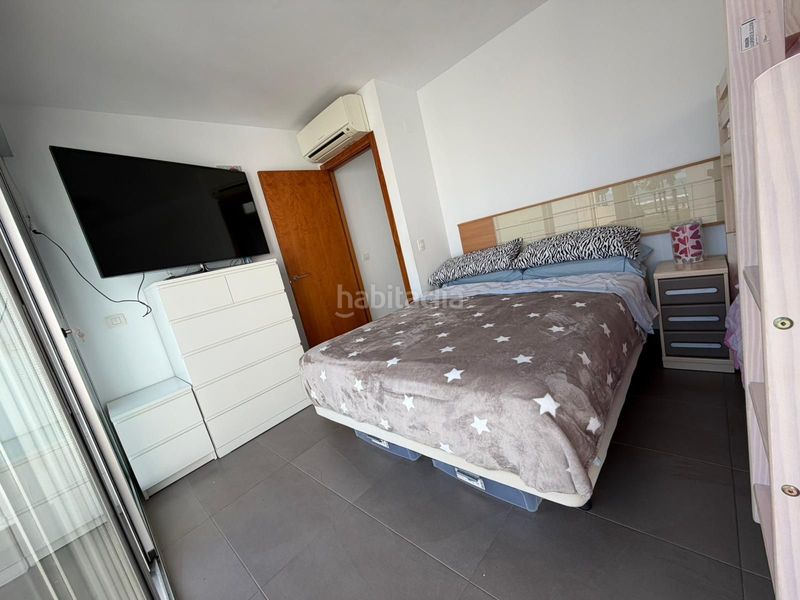 Foto 8a35a581-5693-4060-b7cf-1d29ef8e5505. Casa adossada amb aparcament a Daimús