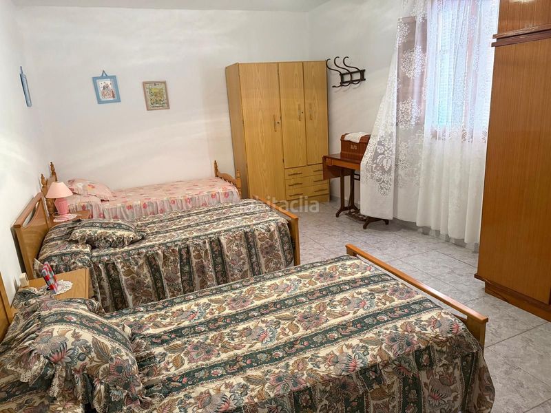 Foto 06200f3a-649b-4394-b82a-c432678018b0. Masia amb aparcament a Comares