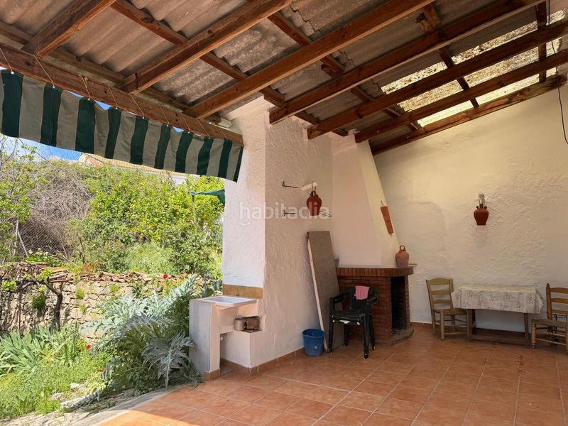Foto 82a209b7-0e1b-4293-933d-ba0121462c60. Masia amb aparcament a Comares