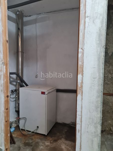 Foto 0c217c44-816f-4688-9b9b-bb3a29e3ddab. Casa amb aparcament a Navacarros