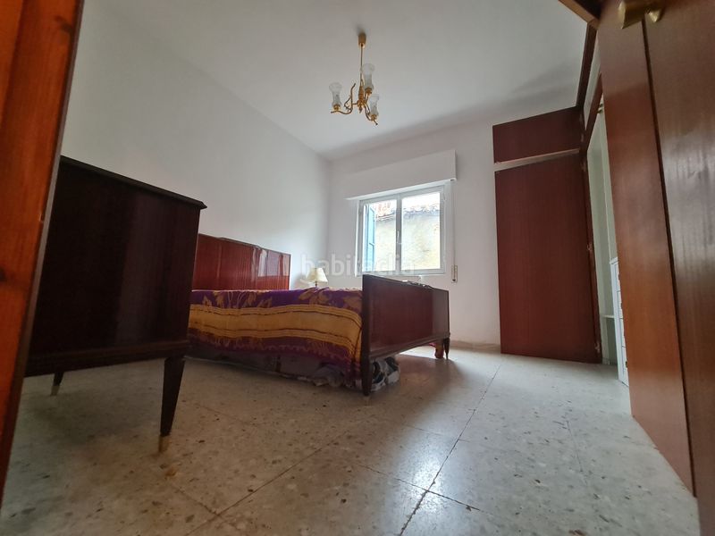 Foto 1342024a-fa11-4870-8f75-6556836789fc. Casa amb aparcament a Navacarros