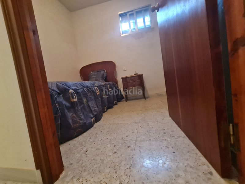 Foto 322abf82-829a-45b3-880a-154fbb126490. Casa amb aparcament a Navacarros
