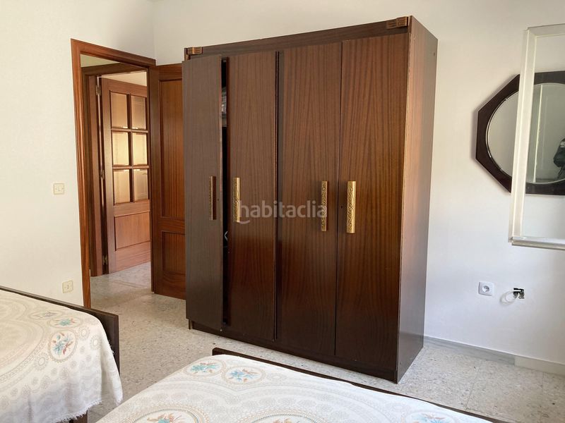 Foto 7645cb55-95a4-4e87-9a03-d86987fcefba. Casa amb aparcament a Navacarros
